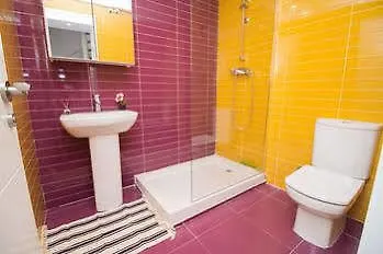מלון Lc Obispo Suites 3*