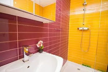 Lc Obispo Suites מאלגה