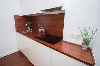 מלון Lc Obispo Suites מאלגה